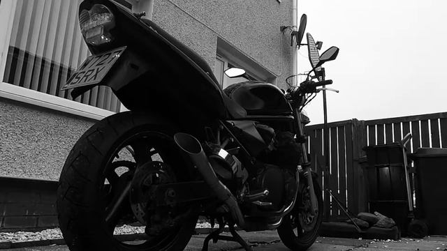 Suzuki bandit gp 600 gp style exhaust sound смотреть онлайн