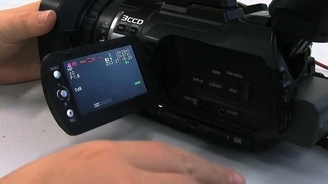 How to connect a MixPre location mixer to JVC HM-100 camera смотреть онлайн