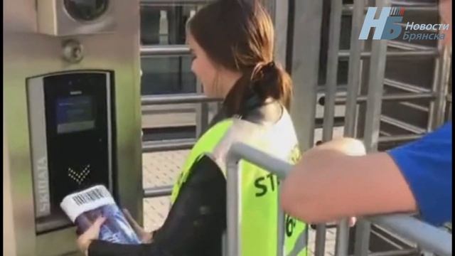 Брянские фанаты пошутил в Москве смотреть онлайн