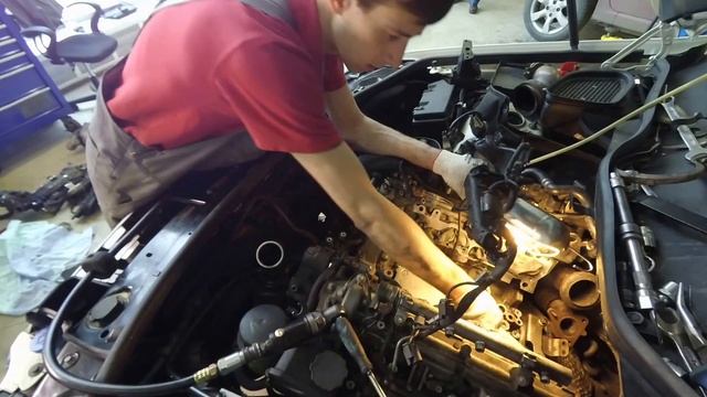 Замена прокладок теплообменника Мерседес ML350 W164 3.0d