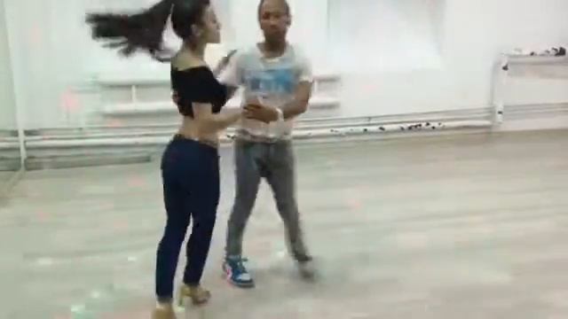 Bachata/ Wilkin Olivero & Tata Daalas смотреть онлайн