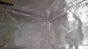 Покрываем обрешётку в сауне фольгой на крафт бумаге