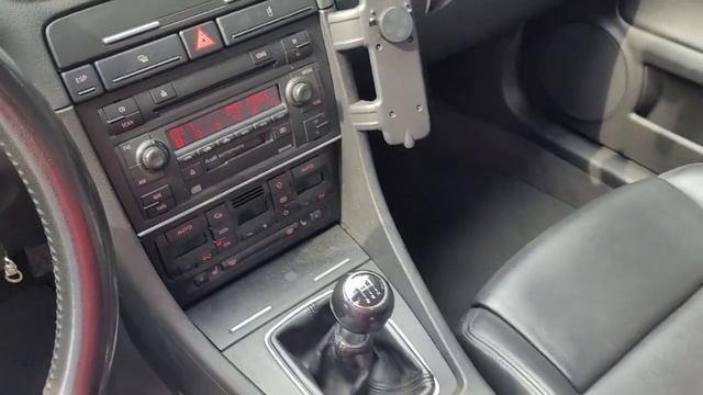Audi A4 Cabrio 2.4 V6 Prezentacja смотреть онлайн