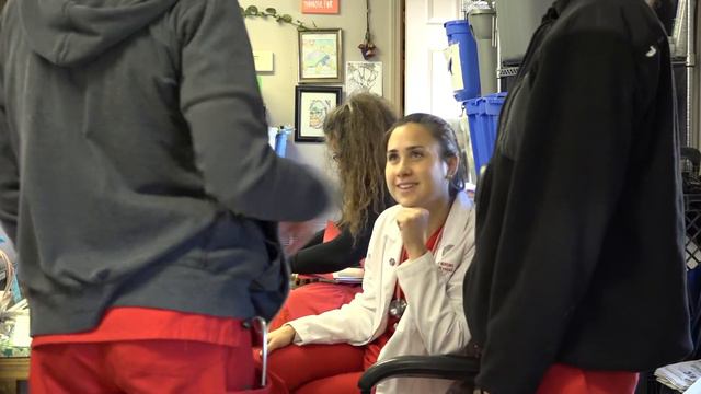 Former Meth Addict Finds Help at Seven Hills смотреть онлайн