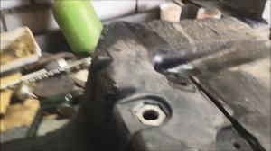 экспериментальный ремонт поддона Мерседес Атего