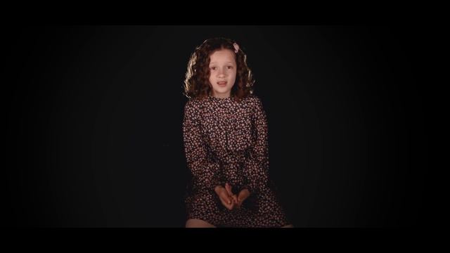 Стихотворение "Мне 4". Автор Яна Мкр. Читает Светлана Бидина смотреть онлайн