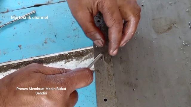 Membuat Mesin Bubut Sendiri part ( 12 ) смотреть онлайн