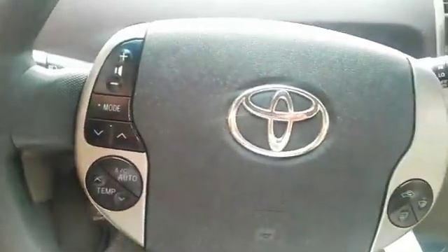 Удаляем ошибки Toyota Prius (Тойота Приус) смотреть онлайн