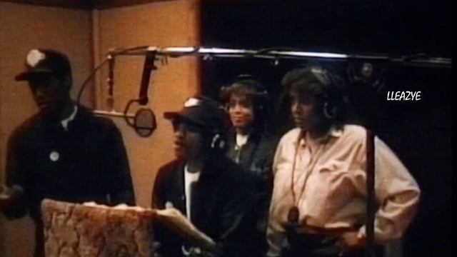 Eazy-E In The Studio With N.W.A Recording 'Eazy-Duz-It' смотреть онлайн