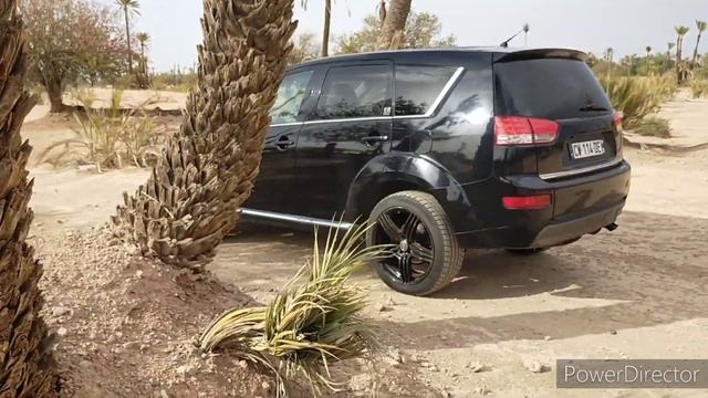 A new member in the family. The Citroën C crosser, the Mitsubishi Outlander clone's. смотреть онлайн