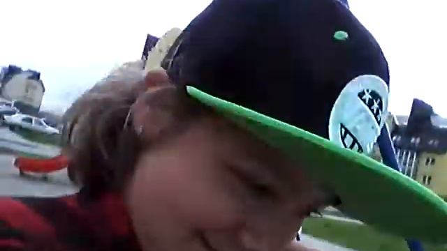 Мини ВЛОГ гуляем по новой резиденции в Гурьевске.😊😂😋 смотреть онлайн