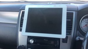 NISSAN TIIDA Установка ПЛАНШЕТА IPAD в автомобиль без дополнительных креплений!