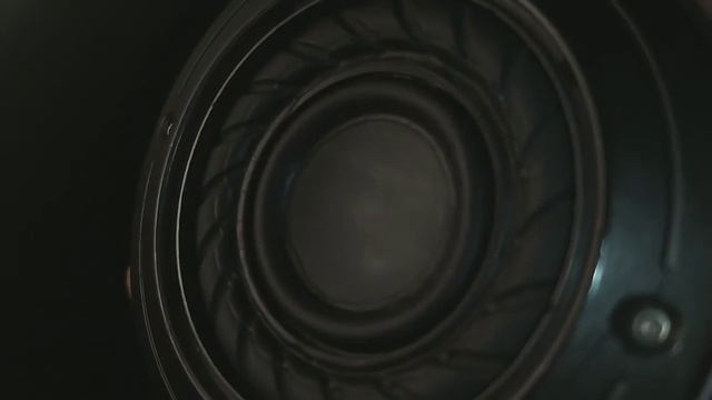 Bass test Tronsmart element t4 The Hills смотреть онлайн