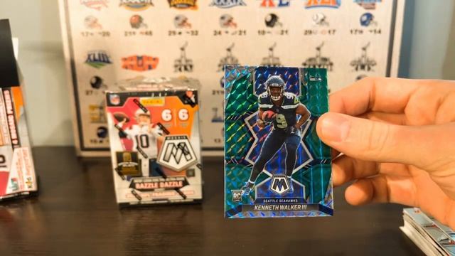 2022 Panini Mosaic Football Blaster Box - NFL Sports Cards смотреть онлайн