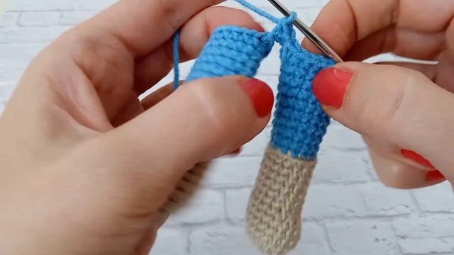 МК ЗАЯЦ СПЛЮШКА КРЮЧКОМ /ЗАЙЧИК АМИГУРУМИ / ЗАЯЦ В КОМБИНЕЗОНЕ КРЮЧКОМ. Часть1. Руки, ноги, туловищ смотреть онлайн