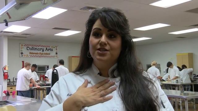 Eldorado students get head start on careers in the kitchen смотреть онлайн