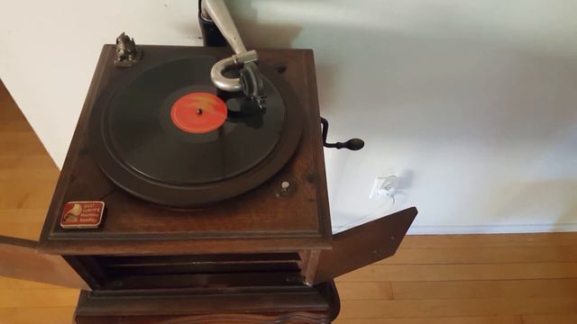 Марк Бернес "Далеко от дома" смотреть онлайн