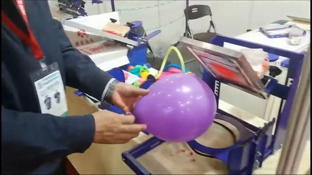 006210 Stolik do sitodruku na balonach, Single color balloon printer смотреть онлайн
