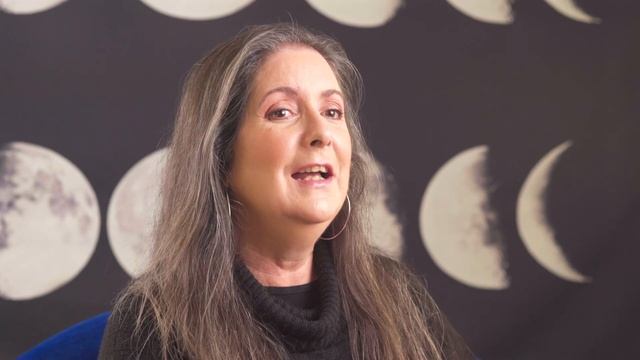 Moonology™ Manifestation Oracle | Yasmin Boland смотреть онлайн