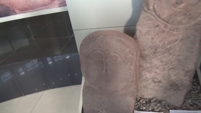 Тас мүсіндер/Каменные изваяния/Stone Sculptures.Тараз