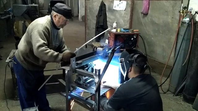 3 секрета табачного бизнеса / Делаем деньги на табачных листьях смотреть онлайн
