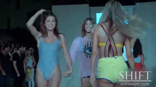 BIKINI SUPERMODEL KELLIE STEWART  4K  Exclusive Interview  Runway Compilation