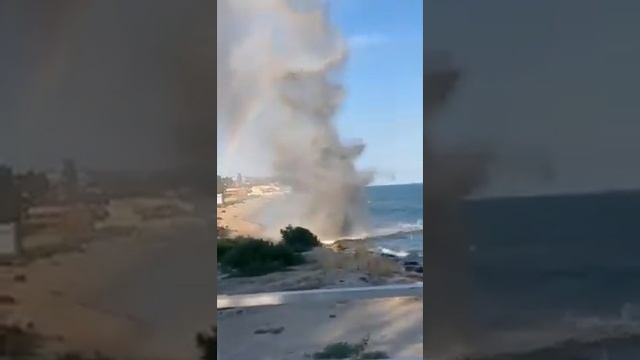 Одесса...почему сейчас нельзя купаться в море? смотреть онлайн