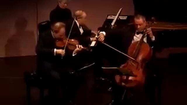 Beaux Arts Trio Plays Dvorak 