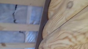 Как устранить щели между бревнами и потолком часть 1