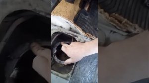 Простой ремонт шпилек на бензобаке ваз 2115,09,08