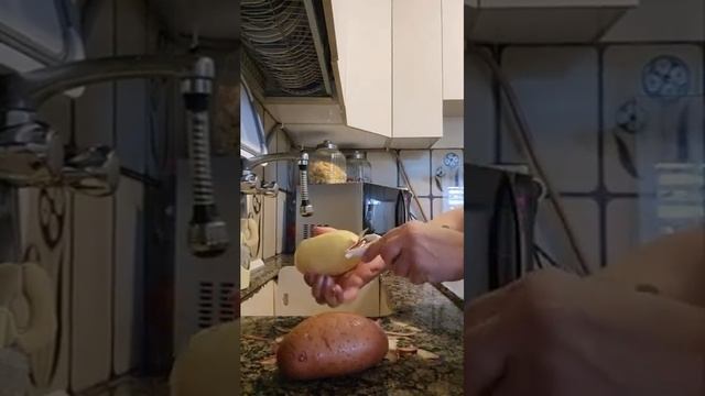 как хранить очищеный картофель смотреть онлайн