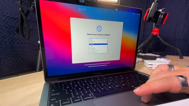 Our New M1 Macbook Pro Has Arrived! How To Set Up Your First Mac!