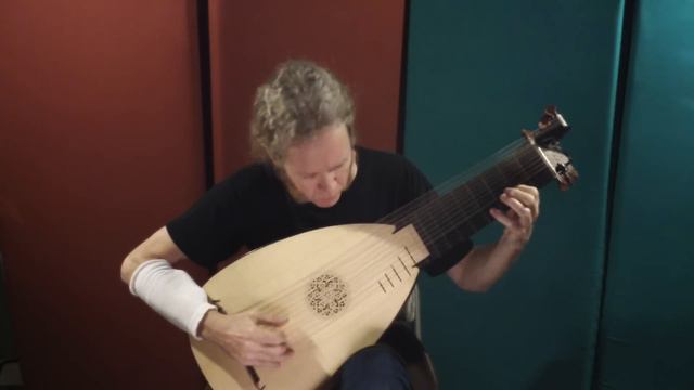 Sonata in D Minor: Bouree by Silvius Leopold Weiss смотреть онлайн