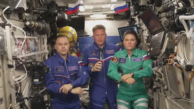 Космонавты поздравляют НИЯУ МИФИ