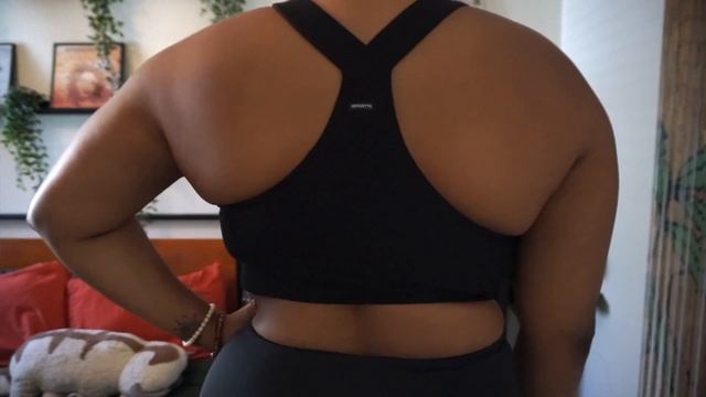 TOP 4 MUST HAVE SPORTS BRA BRANDS FOR BIG BUST BABES + SHAKE TESTS