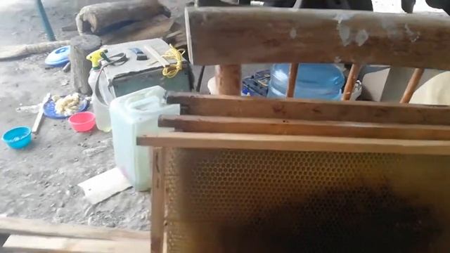 Нужно ли делать верхний брусок толстым на дадановскую рамку? смотреть онлайн