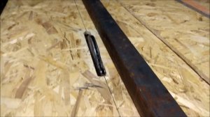 Стол для циркулярки из говна и палок