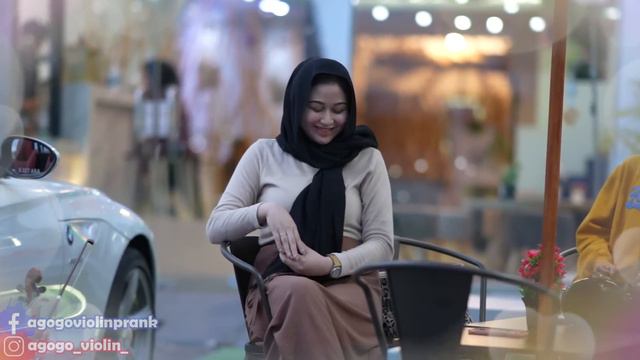 PART II   || Nggak Nyangka... Gembel Naik MOBIL SPORT,  Cewenya Malah Klepek-Klepek.