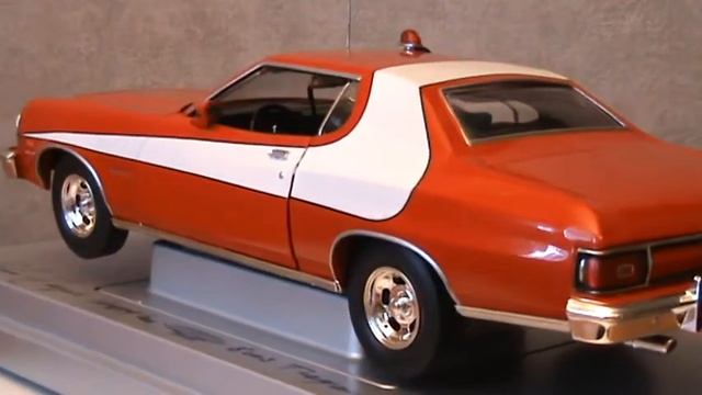 FORD GRAN TORINO 1976 from the TV Show "Starsky & Hutch" by ERTL - 1/18 Scale смотреть онлайн