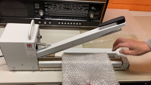 Запайщик для производства пакетов из пузырчатой пленки смотреть онлайн