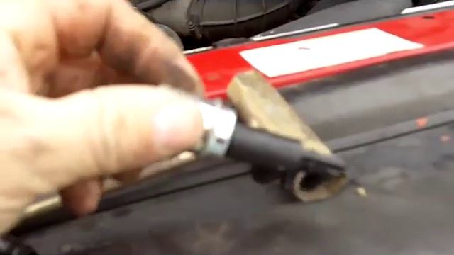 How to replace PCV VALVE on 1995 ford F250 351 смотреть онлайн