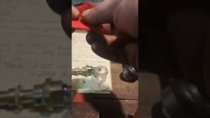 Мини лубрикатор для пневмоинструмента переливает?,