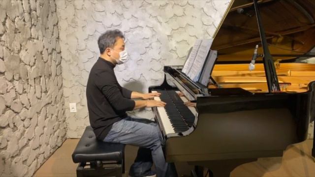 Dong-Hyo Kang plays Croatian Rhapsody (Maksim Mrvica) смотреть онлайн