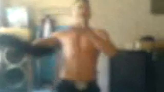 стрептиз по приколу)) смотреть онлайн