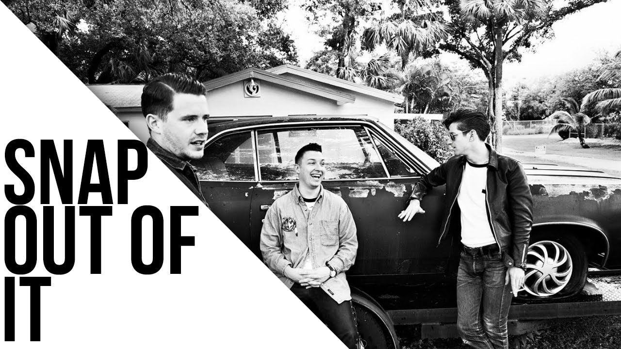Arctic Monkeys - Snap Out Of It [Lyrics] смотреть онлайн