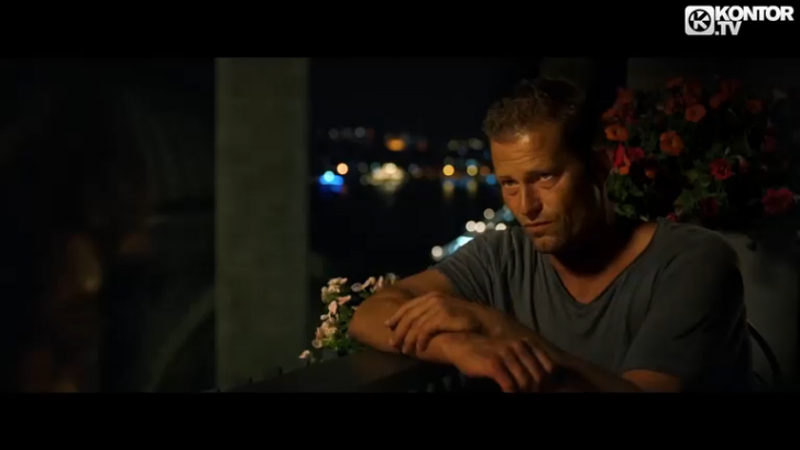 Smash feat. Ridley - The Night Is Young (Til Schweiger Radio Remix) (Official Video HD) смотреть онлайн