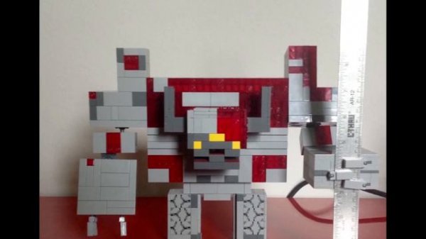 LEGO Minecraft Dungeons Redstone Monstrosity Showcase