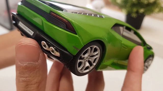Unboxing Lamborghini Huracan LP610-4 Maisto 1/24 Diecast смотреть онлайн