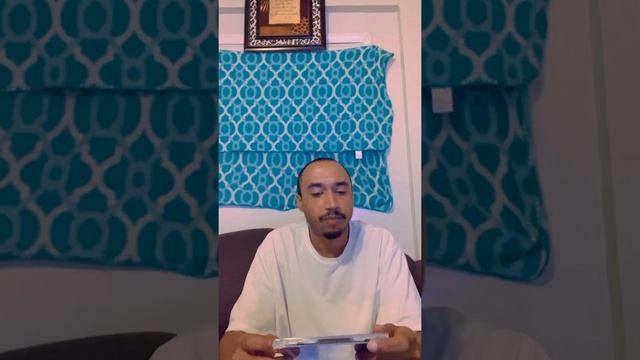 “Bizzy Bone - War Of Roses Deluxe Edition CD Review” смотреть онлайн