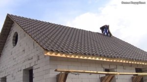 # 50 Монтаж конька и прокладок Монтаж металлочерепицы